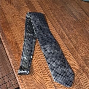 Hermès tie perfect for the holidays